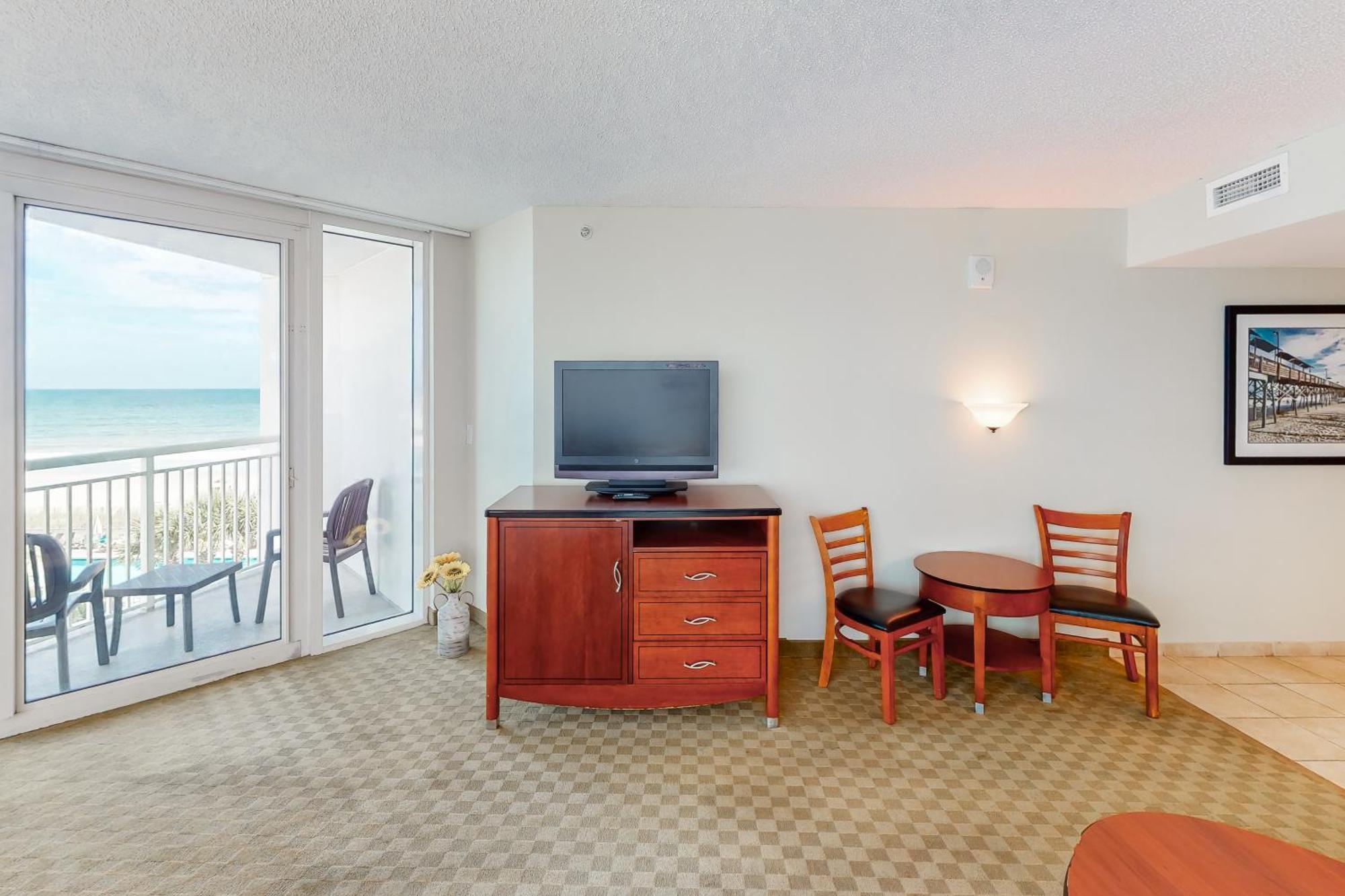 Beach Retreat Myrtle Beach Room photo